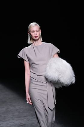 Baro Lucas during Fashion Week A model walks the runway wearing a design by Baro Lucas during Mercedes-Benz Fashion Week de Madrid in IFERMA, 20 February 2025 Spain Featuring: A model walks the runway wearing a design by Baro Lucas during Mercedes-Benz Fashion Week de Madrid in IFERMA, 20 February 2025 Spain Where: Madrid, Spain When: 20 Feb 2025 Credit: Oscar Gonzalez WENN Madrid Spain Copyright: xOscarxGonzalez WENNx wenn40262003 OFA ZOJx wenn40262003