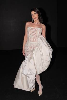 February 20, 2025, Madrid, Madrid, Spain: ARES TEIXIDo attends the YOLANCRIS fashion show during Mercedes Benz Fashion Week Madrid at Ifema on September 20, 2025 in Madrid, Spain. Madrid Spain - ZUMAc312 1059051943st Copyright: xOscarxManuelxSanchezx