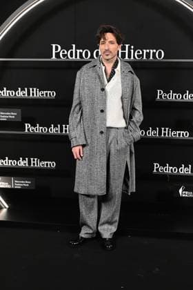 Pedro del Hierro presents his OI25 26 El Pellizco collection at the 81st edition of MBFWM Andrés Velencoso poses at the Pedro del Hierro photocall during the presentation of his OI25 26 El Pellizco collection at the 81st edition of MBFWM, on February 20, 2025, in Madrid Spain FASHION MERCEDES BENZ FASHION WEEK FAMOUS DESIGNERS José Madrid Madrid Madrid Spain  Copyright: xJosÃ xOlivax 6532207