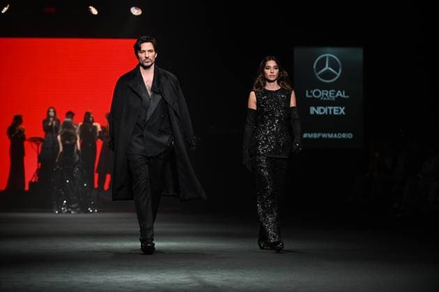 Pedro del Hierro fashion show at the 81st edition of MBFWM Andrés Velencoso and Rocío Crusset fashion show for Pedro del Hierro at the 81st edition of MBFWM, on February 20, 2025, in Madrid Spain PEDRO DEL HIERRO SHOW MBFWM FAMOUS MODELS José Madrid Madrid Spain  Copyright: xJosÃ xOlivax 6532626