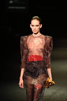 A model wears at collection runway a creation from Pedro de lHierro during Pasarela Cibeles Mercedes-Benz Fashion Week Madrid 2025 in Madrid, on Thursday ,20 February 2025. Cordon Press 