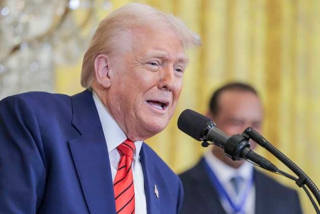 US President Donald J. Trump delivers remarks during a reception honoring Black History Month in the East Room of the White House in Washington, DC, on February 20, 2025.  WAX20250220841 SHAWNxTHEW