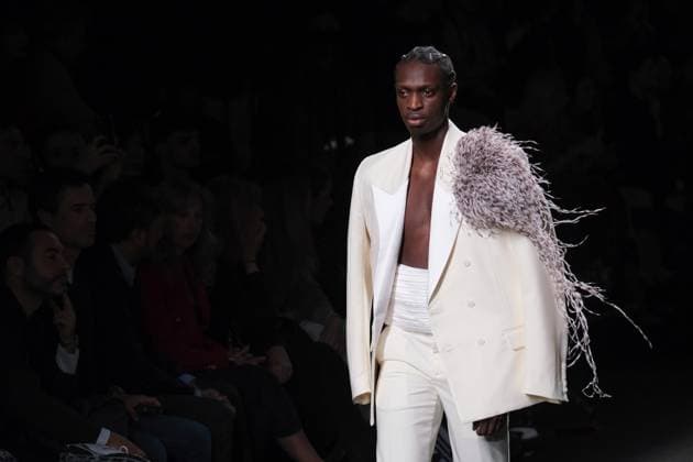 Mans Fashion Week in Madrid A model walks the runway wearing a design by Mans during Mercedes-Benz Fashion Week de Madrid in IFERMA, 20 February 2025 Spain Featuring: A model walks the runway wearing a design by Mans during Mercedes-Benz Fashion Week de Madrid in IFERMA, 20 February 2025 Spain Where: Madrid, Spain When: 20 Feb 2025 Credit: Oscar Gonzalez WENN Madrid Spain Copyright: xOscarxGonzalez WENNx wenn40262733 OFA ZOJx wenn40262733