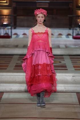 . 21 02 2025. London, United Kingdom. Bora Aksu show for Autumn Winter 2025 at London Fashion Week.  xStephenxLockx xi-Imagesx IIM-25753-0007