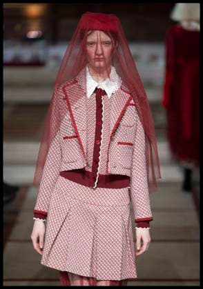 . 21 02 2025. London, United Kingdom. Bora Aksu show for Autumn Winter 2025 at London Fashion Week.  xStephenxLockx xi-Imagesx IIM-25753-0024