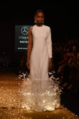 A model wears at collection runway a creation from Isabel Sanchis during Pasarela Cibeles Mercedes-Benz Fashion Week Madrid 2025 in Madrid, on Friday ,21 February 2025. Cordon Press 