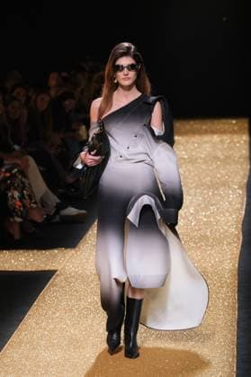 Isabel Sanchis Fashion Week Isabel Sanchis during Mercedes-Benz Fashion Week de Madrid in IFERMA, 21 February 2025 Spain Featuring: A model walks the runway wearing a design by Isabel Sanchis during Mercedes-Benz Fashion Week de Madrid in IFERMA, 21 February 2025 Spain Where: Madrid, Spain When: 21 Feb 2025 Credit: Oscar Gonzalez WENN Madrid Spain Copyright: xOscarxGonzalez WENNx wenn40264404 OFA ZOJx wenn40264404