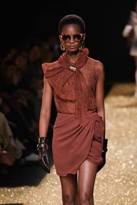 Isabel Sanchis Fashion Week Isabel Sanchis during Mercedes-Benz Fashion Week de Madrid in IFERMA, 21 February 2025 Spain Featuring: A model walks the runway wearing a design by Isabel Sanchis during Mercedes-Benz Fashion Week de Madrid in IFERMA, 21 February 2025 Spain Where: Madrid, Spain When: 21 Feb 2025 Credit: Oscar Gonzalez WENN Madrid Spain Copyright: xOscarxGonzalez WENNx wenn40264409 OFA ZOJx wenn40264409