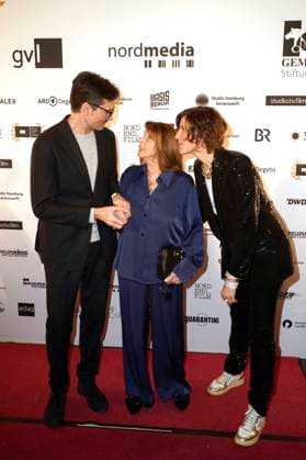 Simon Verhoeven, Senta Berger and Christina Hecke at the 12th DAfFNE Award 2025 ceremony at Babylon Berlin, 21 02 2025 Foto:xT.xBartillax xFuturexImagex daffne_5236