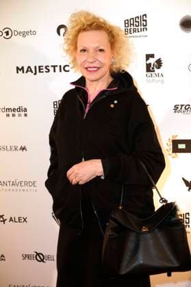 Sunnyi Melles at the 12th DAfFNE Award 2025 ceremony at Babylon Berlin, 21 02 2025 Foto:xT.xBartillax xFuturexImagex daffne_5250