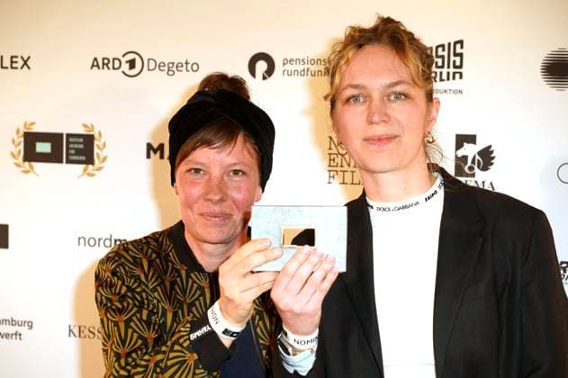 Katharina Buehler and Anne Bolick at the 12 DAfFNE Award 2025 ceremony at Babylon Berlin, 21 02 2025 Foto:xT.xBartillax xFuturexImagex daffne_5256