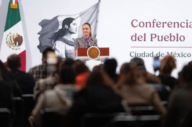 February 21, 2025, Mexico City, Df, Mexico: Mexican President Claudia Sheinbaum, listens to a question from a reporter during the daily news conference at the Treasury Hall of the National Palace, February 21, 2025 in Mexico City, Mexico. Mexico City Mexico - ZUMAp138 20250221_zaa_p138_005 Copyright: xJuanxCarlosxRamosxMamahua Mexicax