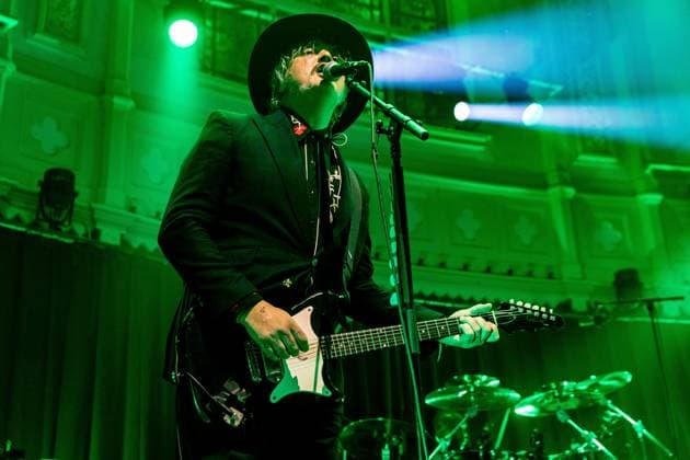 Bilder des Jahres 2025, Entertainment 02 Februar Entertainment Themen der Woche KW08 Entertainment Bilder des Tages AMSTERDAM - Singer and guitarist Pete Doherty of British band The Libertines during a performance at pop venue Paradiso. ANP PAUL BERGEN netherlands out - belgium out  Copyright: xx x520546787x originalFilename: 520546787.jpg