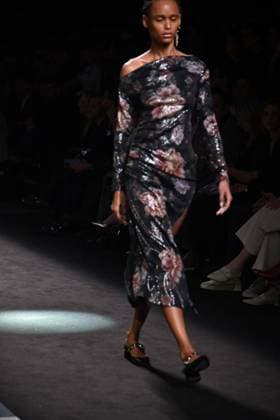 A model wears at collection runway a creation from Erroz during Pasarela Cibeles Mercedes-Benz Fashion Week Madrid 2025 in Madrid, on Friday ,21 February 2025 Cordon Press 