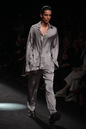 A model wears at collection runway a creation from Erroz during Pasarela Cibeles Mercedes-Benz Fashion Week Madrid 2025 in Madrid, on Friday ,21 February 2025 Cordon Press 