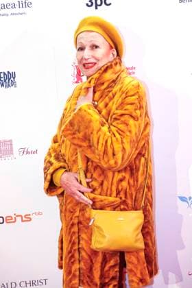 Zazie de Paris at the presentation of the 39 Teddy Award 2025 as part of the Berlinale 2025 75 Berlin International Film Festival at the Volksbuehne Berlin, 21 02 2025 Foto:xB.xDummerx xFuturexImagex teddy_5204