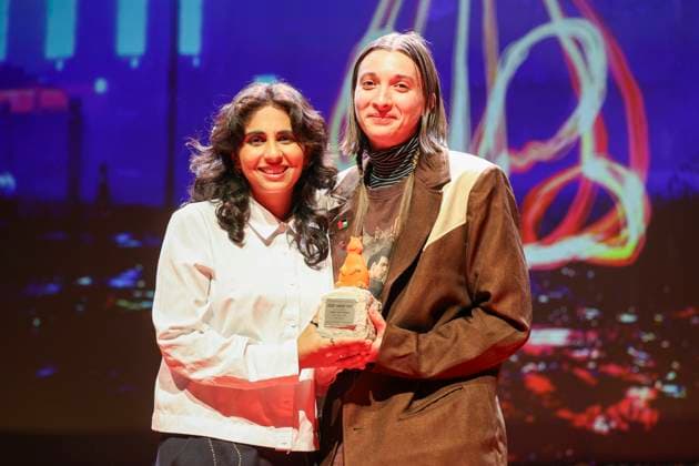 Leela Varghese and Emma Hough Hobbs at the presentation of the 39 Teddy Award 2025 as part of the Berlinale 2025 75 Berlin International Film Festival at the Volksbuehne Berlin, 21 02 2025 Foto:xB.xDummerx xFuturexImagex teddy_5219
