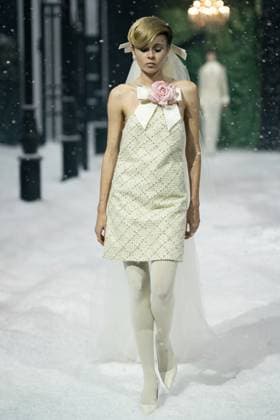 Richard Quinn - Runway - LFW February 2025 LONDON, ENGLAND - 21 FEBRUARY : Model during the Richard Quinn show during London Fashion Week February 2025 at The Lindley Hall on 21 February 2025 in London, England., Credit:Lounis Tiar Avalon United Kingdom, London  Copyright: xLounisxTiarx xAvalonx 0967209971