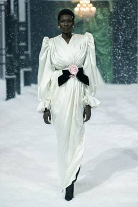 Richard Quinn - Runway - LFW February 2025 LONDON, ENGLAND - 21 FEBRUARY : Model during the Richard Quinn show during London Fashion Week February 2025 at The Lindley Hall on 21 February 2025 in London, England., Credit:Lounis Tiar Avalon United Kingdom, London  Copyright: xLounisxTiarx xAvalonx 0967210101