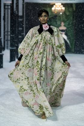 Richard Quinn - Runway - LFW February 2025 LONDON, ENGLAND - 21 FEBRUARY : Model during the Richard Quinn show during London Fashion Week February 2025 at The Lindley Hall on 21 February 2025 in London, England., Credit:Lounis Tiar Avalon United Kingdom, London  Copyright: xLounisxTiarx xAvalonx 0967212865