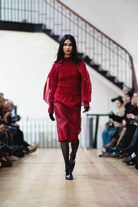 London Fashion Week, Mark Fast catwalk show, London, UK London, UK. 21 February, 2025. Model walks on the runway at the Mark Fast fashion show during the Fashion Show at London Fashion Week in London, UK on 21 February, 2025., Credit:Lounis Tiar Avalon United Kingdom, London  Copyright: xLounisxTiarx xAvalonx 0967325212