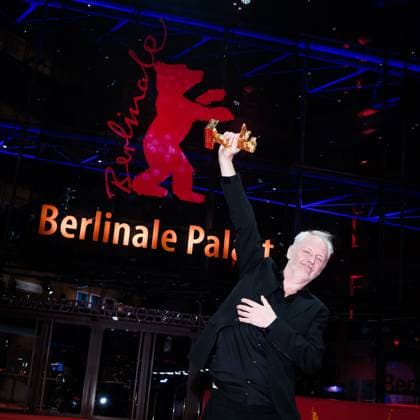 Winners Photocall after the Closing Ceremony , Berlinale Palast, Berlin, Germany Producer Hege Hauff Hvattumon, winner of the Golden Bear for Best Film for Dreams (Sex Love) poses on the red carpet during the Winners Photocall after the Closing Ceremony during Berlinale (Berlin Film Festival) at Berlinale Palast, Berlin, , Germany on 22 February 2025. Picture, Credit:Julie Edwards Avalon Germany, Potsdammer Platz, Berlin, Berlinale Palast Copyright: xJuliexEdwardsx xAvalonx 0967650341
