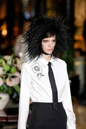 Huishan Zhang London Ready to wear fall winter 2025:26 LONDON February 2025 Huishan Zhang London Ready to wear fall winter 2025:26 LONDON February 2025, Credit:Zeppelin Avalon  Copyright: xZeppelinx xAvalonx 0967646403