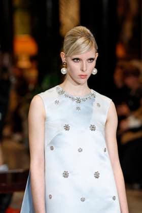 Huishan Zhang London Ready to wear fall winter 2025:26 LONDON February 2025 Huishan Zhang London Ready to wear fall winter 2025:26 LONDON February 2025, Credit:Zeppelin Avalon  Copyright: xZeppelinx xAvalonx 0967648362