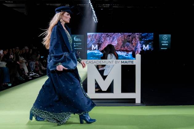 February 22, 2025, Madrid, Madrid, Spain: ESTHER CAo˜ADAS walks the runway at the LOLA CASADEMUNT BY MAITE fashion show during the Mercedes Benz Fashion Week Madrid at Madrid Mercedes Fashion Week on February 22, 2025 in Madrid, Spain. Madrid Spain - ZUMAc312 1059177173st Copyright: xOscarxManuelxSanchezx