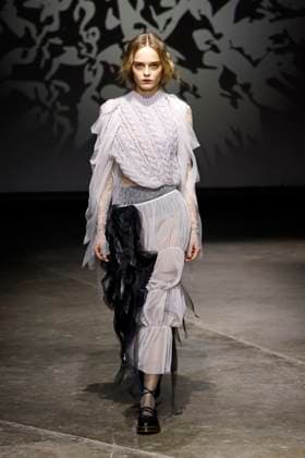 Pauline Dujancourt London Ready to wear fall winter 2025:26 LONDON February 2025 Pauline Dujancourt London Ready to wear fall winter 2025:26 LONDON February 2025, Credit:Zeppelin Avalon  Copyright: xZeppelinx xAvalonx 0967862302