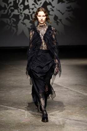 Pauline Dujancourt London Ready to wear fall winter 2025:26 LONDON February 2025 Pauline Dujancourt London Ready to wear fall winter 2025:26 LONDON February 2025, Credit:Zeppelin Avalon  Copyright: xZeppelinx xAvalonx 0967862598