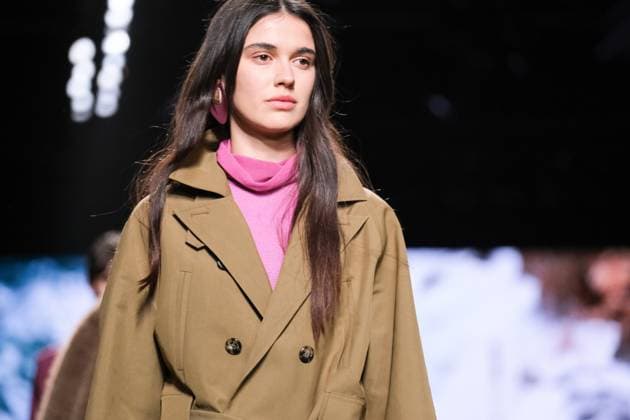 lola Casademunt Fashion Week A model walks the runway wearing a design by Lola Casademunt during Mercedes-Benz Fashion Week de Madrid in IFERMA, 22 February 2025 Spain Featuring: A model walks the runway wearing a design by Lola Casademunt during Mercedes-Benz Fashion Week de Madrid in IFERMA, 22 February 2025 Spain Where: Madrid, Spain When: 22 Feb 2025 Credit: Oscar Gonzalez WENN Madrid Spain Copyright: xOscarxGonzalez WENNx wenn40266386 OFA ZOJx wenn40266386