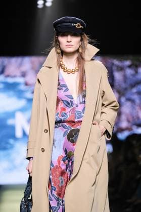 lola Casademunt Fashion Week A model walks the runway wearing a design by Lola Casademunt during Mercedes-Benz Fashion Week de Madrid in IFERMA, 22 February 2025 Spain Featuring: A model walks the runway wearing a design by Lola Casademunt during Mercedes-Benz Fashion Week de Madrid in IFERMA, 22 February 2025 Spain Where: Madrid, Spain When: 22 Feb 2025 Credit: Oscar Gonzalez WENN Madrid Spain Copyright: xOscarxGonzalez WENNx wenn40266346 OFA ZOJx wenn40266346