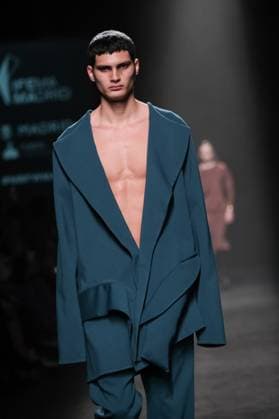 angel schlesser fashion week de madrid A model walks the runway wearing a design by ANGEL SCHLESSER during Mercedes-Benz Fashion Week de Madrid in IFERMA, 22 February 2025 Spain Featuring: A model walks the runway wearing a design by ANGEL SCHLESSER during Mercedes-Benz Fashion Week de Madrid in IFERMA, 22 February 2025 Spain Where: Madrid, Spain When: 22 Feb 2025 Credit: Oscar Gonzalez WENN Madrid Spain Copyright: xOscarxGonzalez WENNx wenn40266215 OFA ZOJx wenn40266215