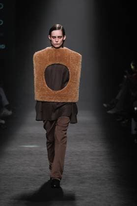 angel schlesser fashion week de madrid A model walks the runway wearing a design by ANGEL SCHLESSER during Mercedes-Benz Fashion Week de Madrid in IFERMA, 22 February 2025 Spain Featuring: A model walks the runway wearing a design by ANGEL SCHLESSER during Mercedes-Benz Fashion Week de Madrid in IFERMA, 22 February 2025 Spain Where: Madrid, Spain When: 22 Feb 2025 Credit: Oscar Gonzalez WENN Madrid Spain Copyright: xOscarxGonzalez WENNx wenn40266204 OFA ZOJx wenn40266204