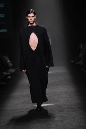 angel schlesser fashion week de madrid A model walks the runway wearing a design by ANGEL SCHLESSER during Mercedes-Benz Fashion Week de Madrid in IFERMA, 22 February 2025 Spain Featuring: A model walks the runway wearing a design by ANGEL SCHLESSER during Mercedes-Benz Fashion Week de Madrid in IFERMA, 22 February 2025 Spain Where: Madrid, Spain When: 22 Feb 2025 Credit: Oscar Gonzalez WENN Madrid Spain Copyright: xOscarxGonzalez WENNx wenn40266212 OFA ZOJx wenn40266212