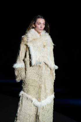 Odette Alvarez during Mercedes Benz Fashion Week de Madrid Odette Alvarez during Mercedes-Benz Fashion Week de Madrid in IFERMA, 22 February 2025 Spain Featuring: A model walks the runway wearing a design by Odette Alvarez during Mercedes-Benz Fashion Week de Madrid in IFERMA, 22 February 2025 Spain Where: Madrid, Spain When: 22 Feb 2025 Credit: Oscar Gonzalez WENN Madrid Spain Copyright: xOscarxGonzalez WENNx wenn40266061 OFA ZOJx wenn40266061