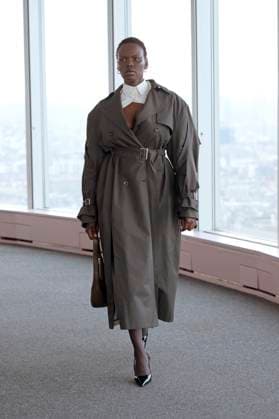 SRVC Studio London Ready to wear fall winter 2025:26 LONDON February 2025 SRVC Studio London Ready to wear fall winter 2025:26 LONDON February 2025, Credit:Zeppelin Avalon  Copyright: xZeppelinx xAvalonx 0967966802