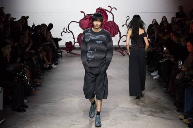 Chet Lo AW25 Show At London Fashion Week LONDON, UNITED KINGDOM - FEBRUARY 23, 2025: Models walk the runway during Chet Lo Autumn Winter 2025 show at London Fashion Week in London, United Kingdom on February 23, 2025. London Greater London United Kingdom  Copyright: xWIktorxSzymanowiczx originalFilename: szymanowicz-chetloaw250223_npjHW.jpg