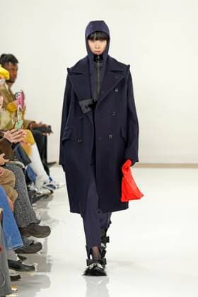 Toga London Ready to wear fall winter 2025:26 LONDON February 2025 Toga London Ready to wear fall winter 2025:26 LONDON February 2025, Credit:Zeppelin Avalon  Copyright: xZeppelinx xAvalonx 0968119520
