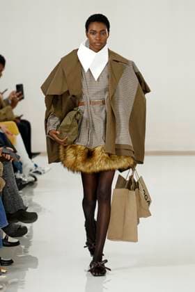 Toga London Ready to wear fall winter 2025:26 LONDON February 2025 Toga London Ready to wear fall winter 2025:26 LONDON February 2025, Credit:Zeppelin Avalon  Copyright: xZeppelinx xAvalonx 0968119621
