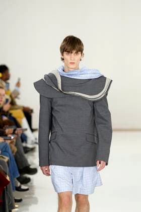Toga London Ready to wear fall winter 2025:26 LONDON February 2025 Toga London Ready to wear fall winter 2025:26 LONDON February 2025, Credit:Zeppelin Avalon  Copyright: xZeppelinx xAvalonx 0968119818