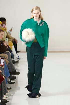 Toga London Ready to wear fall winter 2025:26 LONDON February 2025 Toga London Ready to wear fall winter 2025:26 LONDON February 2025, Credit:Zeppelin Avalon  Copyright: xZeppelinx xAvalonx 0968119942