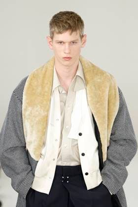 Toga London Ready to wear fall winter 2025:26 LONDON February 2025 Toga London Ready to wear fall winter 2025:26 LONDON February 2025, Credit:Zeppelin Avalon  Copyright: xZeppelinx xAvalonx 0968120093