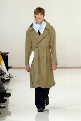 Toga London Ready to wear fall winter 2025:26 LONDON February 2025 Toga London Ready to wear fall winter 2025:26 LONDON February 2025, Credit:Zeppelin Avalon  Copyright: xZeppelinx xAvalonx 0968120217