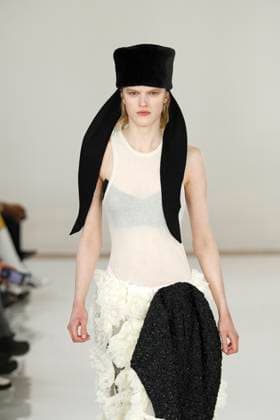 Toga London Ready to wear fall winter 2025:26 LONDON February 2025 Toga London Ready to wear fall winter 2025:26 LONDON February 2025, Credit:Zeppelin Avalon  Copyright: xZeppelinx xAvalonx 0968120545