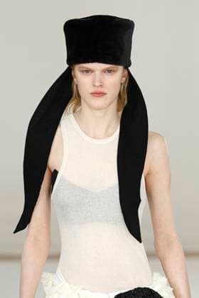 Toga London Ready to wear fall winter 2025:26 LONDON February 2025 Toga London Ready to wear fall winter 2025:26 LONDON February 2025, Credit:Zeppelin Avalon  Copyright: xZeppelinx xAvalonx 0968120562