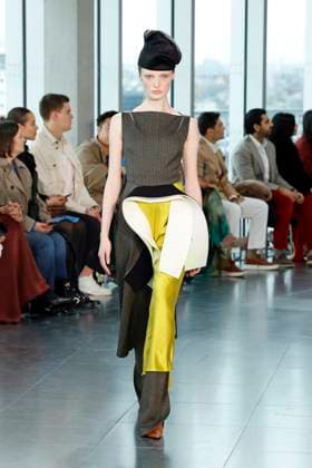 Roksanda London Ready to wear fall winter 2025:26 LONDON February 2025 Roksanda London Ready to wear fall winter 2025:26 LONDON February 2025, Credit:Zeppelin Avalon  Copyright: xZeppelinx xAvalonx 0968142077