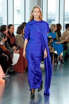 Roksanda London Ready to wear fall winter 2025:26 LONDON February 2025 Roksanda London Ready to wear fall winter 2025:26 LONDON February 2025, Credit:Zeppelin Avalon  Copyright: xZeppelinx xAvalonx 0968142123