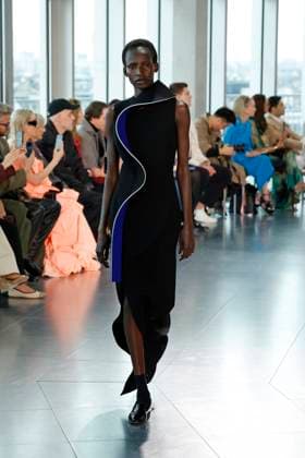 Roksanda London Ready to wear fall winter 2025:26 LONDON February 2025 Roksanda London Ready to wear fall winter 2025:26 LONDON February 2025, Credit:Zeppelin Avalon  Copyright: xZeppelinx xAvalonx 0968142316